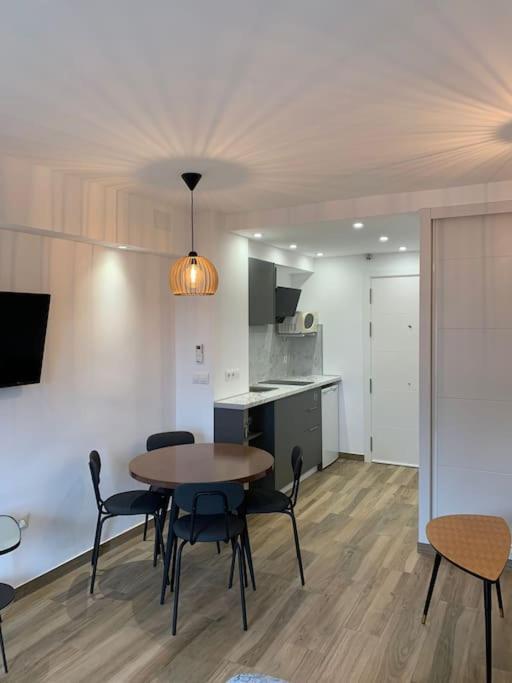 Centro Salome Apartment Torremolinos Luaran gambar